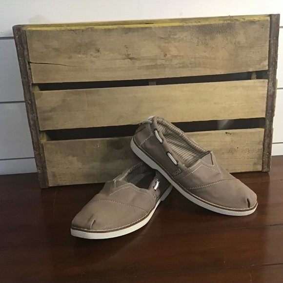 Bobs by Sketchers Womens Slip Ons - Picture 1 of 7
